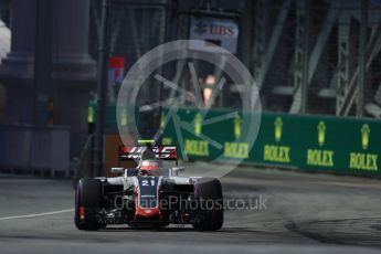 World © Octane Photographic Ltd. Haas F1 Team VF-16 - Esteban Gutierrez. Friday 16th September 2016, F1 Singapore GP Practice 1, Marina Bay Circuit, Singapore. Digital Ref : 1716LB1D9796