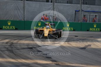 World © Octane Photographic Ltd. Renault Sport F1 Team RS16 – Jolyon Palmer. Friday 16th September 2016, F1 Singapore GP Practice 1, Marina Bay Circuit, Singapore. Digital Ref : 1716LB2D8527