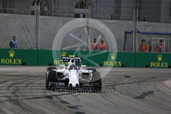 World © Octane Photographic Ltd. Williams Martini Racing, Williams Mercedes FW38 – Valtteri Bottas. Friday 16th September 2016, F1 Singapore GP Practice 1, Marina Bay Circuit, Singapore. Digital Ref : 1716LB2D8662