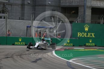 World © Octane Photographic Ltd. Mercedes AMG Petronas W07 Hybrid – Nico Rosberg. Friday 16th September 2016, F1 Singapore GP Practice 1, Marina Bay Circuit, Singapore. Digital Ref : 1716LB2D8683