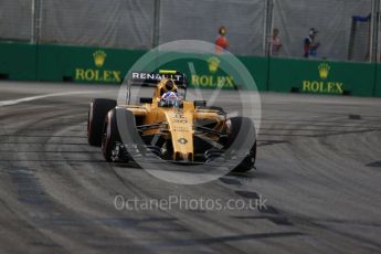 World © Octane Photographic Ltd. Renault Sport F1 Team RS16 – Jolyon Palmer. Friday 16th September 2016, F1 Singapore GP Practice 1, Marina Bay Circuit, Singapore. Digital Ref :