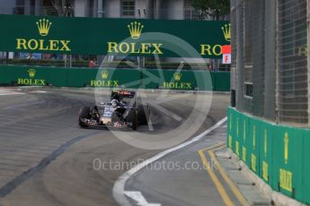 World © Octane Photographic Ltd. Scuderia Toro Rosso STR11 – Carlos Sainz. Friday 16th September 2016, F1 Singapore GP Practice 1, Marina Bay Circuit, Singapore. Digital Ref :