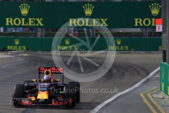 World © Octane Photographic Ltd. Red Bull Racing RB12 – Daniel Ricciardo. Friday 16th September 2016, F1 Singapore GP Practice 1, Marina Bay Circuit, Singapore. Digital Ref :