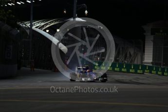World © Octane Photographic Ltd. Sauber F1 Team C35 – Felipe Nasr. Friday 16th September 2016, F1 Singapore GP Practice 1, Marina Bay Circuit, Singapore. Digital Ref :