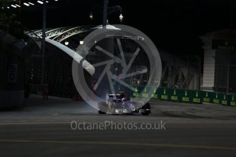 World © Octane Photographic Ltd. Sauber F1 Team C35 – Felipe Nasr. Friday 16th September 2016, F1 Singapore GP Practice 1, Marina Bay Circuit, Singapore. Digital Ref :