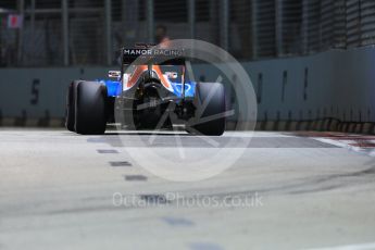 World © Octane Photographic Ltd. Manor Racing MRT05 - Pascal Wehrlein. Friday 16th September 2016, F1 Singapore GP Practice 2, Marina Bay Circuit, Singapore. Digital Ref : 1717CB5D5134