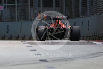 World © Octane Photographic Ltd. Scuderia Toro Rosso STR11 – Carlos Sainz. Friday 16th September 2016, F1 Singapore GP Practice 2, Marina Bay Circuit, Singapore. Digital Ref : 1717CB5D5144