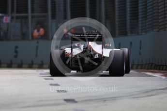 World © Octane Photographic Ltd. Haas F1 Team VF-16 - Esteban Gutierrez. Friday 16th September 2016, F1 Singapore GP Practice 2, Marina Bay Circuit, Singapore. Digital Ref : 1717CB5D5153