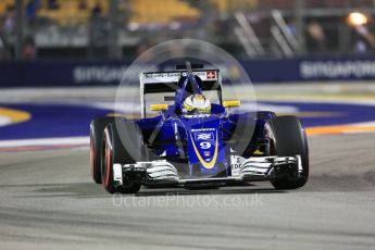 World © Octane Photographic Ltd. Sauber F1 Team C35 – Marcus Ericsson. Friday 16th September 2016, F1 Singapore GP Practice 2, Marina Bay Circuit, Singapore. Digital Ref : 1717CB5D5176