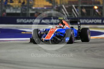 World © Octane Photographic Ltd. Manor Racing MRT05 – Esteban Ocon. Friday 16th September 2016, F1 Singapore GP Practice 2, Marina Bay Circuit, Singapore. Digital Ref : 1717CB5D5184