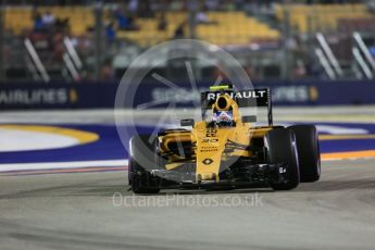 World © Octane Photographic Ltd. Renault Sport F1 Team RS16 – Jolyon Palmer. Friday 16th September 2016, F1 Singapore GP Practice 2, Marina Bay Circuit, Singapore. Digital Ref : 1717CB5D5281