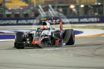 World © Octane Photographic Ltd. Haas F1 Team VF-16 - Esteban Gutierrez. Friday 16th September 2016, F1 Singapore GP Practice 2, Marina Bay Circuit, Singapore. Digital Ref : 1717CB5D5324