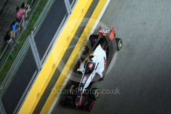 World © Octane Photographic Ltd. Haas F1 Team VF-16 – Romain Grosjean. Friday 16th September 2016, F1 Singapore GP Practice 2, Marina Bay Circuit, Singapore. Digital Ref : 1717LB1D0033