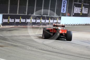 World © Octane Photographic Ltd. Scuderia Ferrari SF16-H – Sebastian Vettel. Friday 16th September 2016, F1 Singapore GP Practice 2, Marina Bay Circuit, Singapore. Digital Ref : 1717LB1D0064