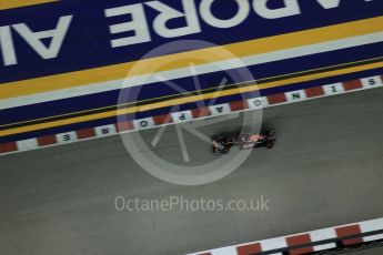 World © Octane Photographic Ltd. Scuderia Toro Rosso STR11 – Daniil Kvyat. Friday 16th September 2016, F1 Singapore GP Practice 2, Marina Bay Circuit, Singapore. Digital Ref : 1717LB2D9482