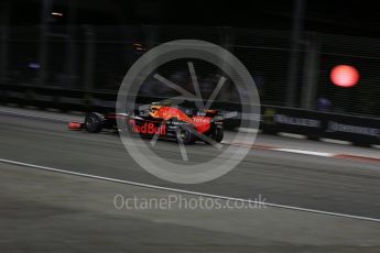 World © Octane Photographic Ltd. Red Bull Racing RB12 – Max Verstappen. Friday 16th September 2016, F1 Singapore GP Practice 2, Marina Bay Circuit, Singapore. Digital Ref : 1717LB2D9651