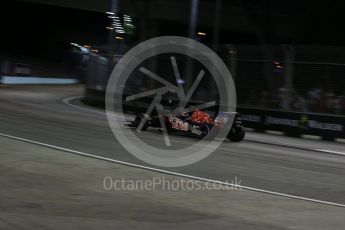 World © Octane Photographic Ltd. Scuderia Toro Rosso STR11 – Daniil Kvyat. Friday 16th September 2016, F1 Singapore GP Practice 2, Marina Bay Circuit, Singapore. Digital Ref : 1717LB2D9683