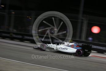 World © Octane Photographic Ltd. Williams Martini Racing, Williams Mercedes FW38 – Felipe Massa. Friday 16th September 2016, F1 Singapore GP Practice 2, Marina Bay Circuit, Singapore. Digital Ref : 1717LB2D9720