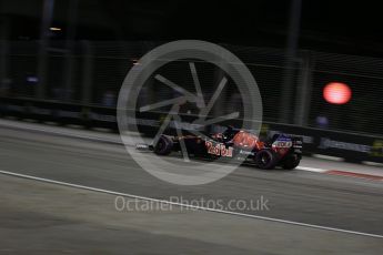 World © Octane Photographic Ltd. Scuderia Toro Rosso STR11 – Daniil Kvyat. Friday 16th September 2016, F1 Singapore GP Practice 2, Marina Bay Circuit, Singapore. Digital Ref : 1717LB2D9804