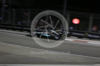 World © Octane Photographic Ltd. Mercedes AMG Petronas W07 Hybrid – Lewis Hamilton. Friday 16th September 2016, F1 Singapore GP Practice 2, Marina Bay Circuit, Singapore. Digital Ref : 1717LB2D9821