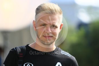 World © Octane Photographic Ltd. Renault Sport F1 Team RS16 - Kevin Magnussen. Friday 16th September 2016, F1 Singapore GP Paddock, Marina Bay Circuit, Singapore. Digital Ref : 1715CB1D5538