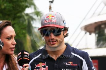 World © Octane Photographic Ltd. Scuderia Toro Rosso STR11 – Carlos Sainz. Saturday 17th September 2016, F1 Singapore GP Paddock, Marina Bay Circuit, Singapore. Digital Ref : 1719CB5D5530
