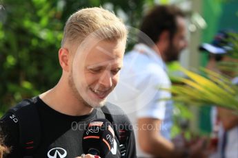 World © Octane Photographic Ltd. Renault Sport F1 Team RS16 - Kevin Magnussen. Sunday 18th September 2016, F1 Singapore GP Paddock, Marina Bay Circuit, Singapore. Digital Ref : 1722CB1D7314