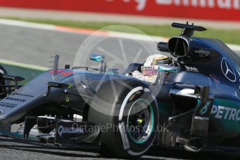 World © Octane Photographic Ltd. Mercedes AMG Petronas W07 Hybrid – Lewis Hamilton. Friday 13th May 2016, F1 Spanish GP - Practice 1, Circuit de Barcelona Catalunya, Spain. Digital Ref : 1536LB1D4123