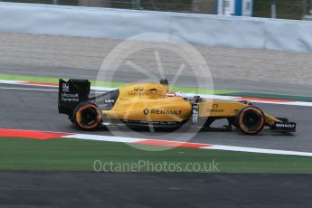 World © Octane Photographic Ltd. Renault Sport F1 Team RS16 - Kevin Magnussen. Friday 13th May 2016, F1 Spanish GP - Practice 2, Circuit de Barcelona Catalunya, Spain. Digital Ref : 1539CB1D8377