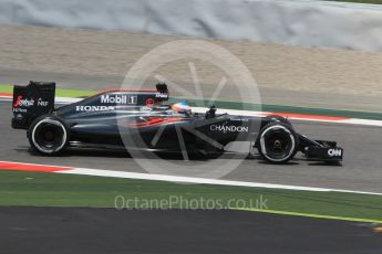 World © Octane Photographic Ltd. McLaren Honda MP4-31 – Fernando Alonso. Friday 13th May 2016, F1 Spanish GP Practice 2, Circuit de Barcelona Catalunya, Spain. Digital Ref : 1539CB1D8408