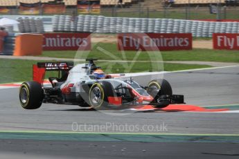 World © Octane Photographic Ltd. Haas F1 Team VF-16 – Romain Grosjean. Friday 13th May 2016, F1 Spanish GP Practice 2, Circuit de Barcelona Catalunya, Spain. Digital Ref : 1539CB1D8671