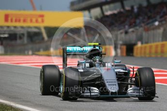 World © Octane Photographic Ltd. Mercedes AMG Petronas W07 Hybrid – Nico Rosberg. Friday 13th May 2016, F1 Spanish GP Practice 2, Circuit de Barcelona Catalunya, Spain. Digital Ref : 1539LB1D5451