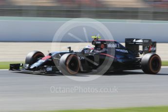 World © Octane Photographic Ltd. McLaren Honda MP4-31 – Jenson Button. Saturday 14th May 2016, F1 Spanish GP Practice 3, Circuit de Barcelona Catalunya, Spain. Digital Ref : 1545CB1D9452