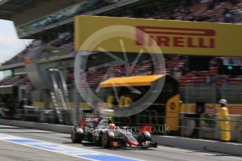 World © Octane Photographic Ltd. Haas F1 Team VF-16 - Esteban Gutierrez. Saturday 14th May 2016, F1 Spanish GP - Practice 3, Circuit de Barcelona Catalunya, Spain. Digital Ref : 1545LB5D3831