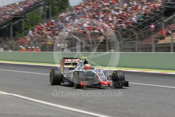 World © Octane Photographic Ltd. Haas F1 Team VF-16 - Esteban Gutierrez. Saturday 14th May 2016, F1 Spanish GP - Qualifying, Circuit de Barcelona Catalunya, Spain. Digital Ref : 1546CB1D9790