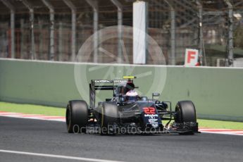 World © Octane Photographic Ltd. McLaren Honda MP4-31 – Jenson Button. Saturday 14th May 2016, F1 Spanish GP - Qualifying, Circuit de Barcelona Catalunya, Spain. Digital Ref : 1546CB7D7512