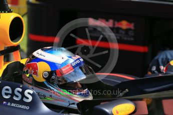 World © Octane Photographic Ltd. Red Bull Racing RB12 – Daniel Ricciardo. Sunday 15th May 2016, F1 Spanish GP Grid, Circuit de Barcelona Catalunya, Spain. Digital Ref :