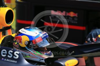 World © Octane Photographic Ltd. Red Bull Racing RB12 – Daniel Ricciardo. Sunday 15th May 2016, F1 Spanish GP Grid, Circuit de Barcelona Catalunya, Spain. Digital Ref :