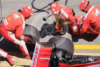 World © Octane Photographic Ltd. Scuderia Ferrari SF16-H – Sebastian Vettel pitstop. Sunday 15th May 2016, F1 Spanish GP Race, Circuit de Barcelona Catalunya, Spain. Digital Ref :