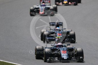 World © Octane Photographic Ltd. McLaren Honda MP4-31 – Jenson Button and Fernando Alonso. Sunday 15th May 2016, F1 Spanish GP Race, Circuit de Barcelona Catalunya, Spain. Digital Ref :