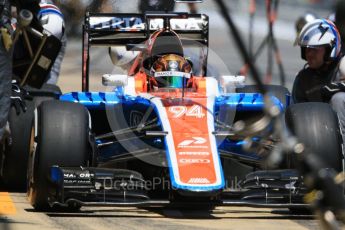 World © Octane Photographic Ltd. Manor Racing MRT05 - Pascal Wehrlein pitstop. Sunday 15th May 2016, F1 Spanish GP Race, Circuit de Barcelona Catalunya, Spain. Digital Ref :