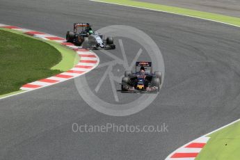 World © Octane Photographic Ltd. Scuderia Toro Rosso STR11 – Daniil Kvyat and Sahara Force India VJM09 - Nico Hulkenberg. Sunday 15th May 2016, F1 Spanish GP Race, Circuit de Barcelona Catalunya, Spain. Digital Ref :