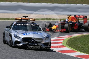 World © Octane Photographic Ltd. Safety Car and Red Bull Racing RB12 – Daniel Ricciardo. Sunday 15th May 2016, F1 Spanish GP Race, Circuit de Barcelona Catalunya, Spain. Digital Ref :