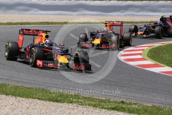 World © Octane Photographic Ltd. Red Bull Racing RB12 – Daniel Ricciardo and Max Verstappen lead Scuderia Toro Rosso STR11 – Carlos Sainz. Sunday 15th May 2016, F1 Spanish GP Race, Circuit de Barcelona Catalunya, Spain. Digital Ref :