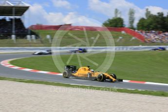 World © Octane Photographic Ltd. Renault Sport F1 Team RS16 - Kevin Magnussen. Sunday 15th May 2016, F1 Spanish GP Race, Circuit de Barcelona Catalunya, Spain. Digital Ref :