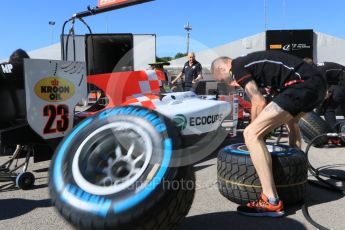 World © Octane Photographic Ltd. MP Motorsport - GP2/11 – Practice pitstop. Thursday 12th May 2016, GP2 Thursday setup, Circuit de Barcelona Catalunya, Spain. Digital Ref :1533CB7D6375