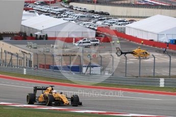 World © Octane Photographic Ltd. Renault Sport F1 Team RS16 - Kevin Magnussen. Sunday 23rd October 2016, F1 USA Grand Prix Race, Austin, Texas – Circuit of the Americas (COTA). Digital Ref :1749LB1D3794