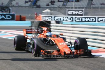 World © Octane Photographic Ltd. Formula 1 - Abu Dhabi Grand Prix - Friday Practice 1. Fernando Alonso - McLaren Honda MCL32. Yas Marina Circuit, Abu Dhabi. Friday 24th November 2017. Digital Ref: