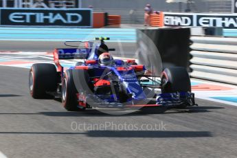 World © Octane Photographic Ltd. Formula 1 - Abu Dhabi Grand Prix - Friday Practice 1. Pierre Gasly - Scuderia Toro Rosso STR12. Yas Marina Circuit, Abu Dhabi. Friday 24th November 2017. Digital Ref: