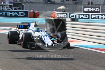 World © Octane Photographic Ltd. Formula 1 - Abu Dhabi Grand Prix - Friday Practice 1. Felipe Massa - Williams Martini Racing FW40. Yas Marina Circuit, Abu Dhabi. Friday 24th November 2017. Digital Ref: